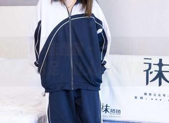 BoBoSocks袜啵啵 – 资源分享：小奶熊的裸足，让人心怦怦跳
