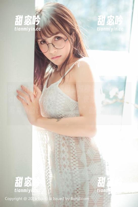 BoLoli菠萝社 - 你们看过柳侑绮Sevenbaby的七宝大理旅拍吗？快来下载，这些写真真的让人有种“出轨”的冲动，哈哈。