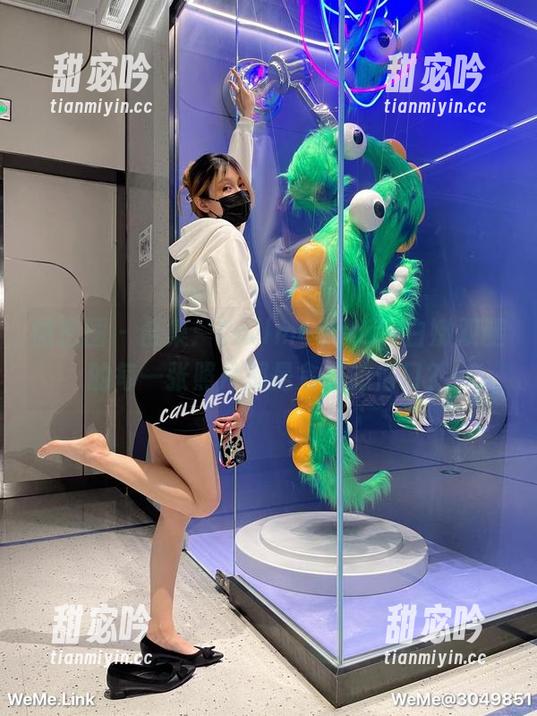 微密圈 - 合集：Callmecandy白嫩双腿的每一张照片都是贪恋的借口？