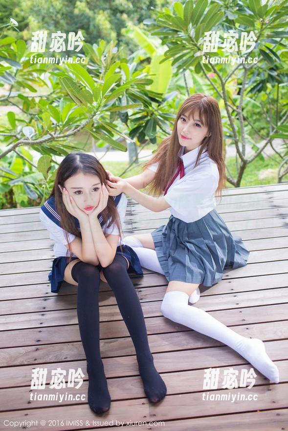 IMiss爱蜜社 - 翻到Evon陈赞之的私拍，图片中的女孩在做什么呢？太吸引人了！