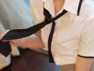 MFStar模范学院 – 艾莉Evelyn的御姐网盘流光：是什么让你连看三遍？