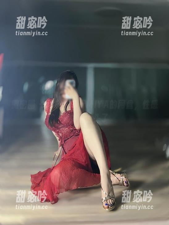 微密圈 - 小心！打开MIYA的网盘，性感美女太上头了
