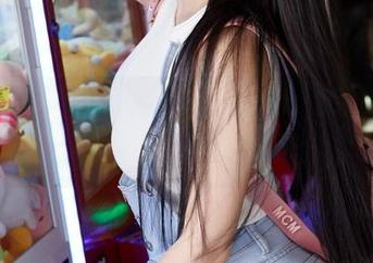 MiiTao蜜桃社 – 陆萱萱Cecilia的睡衣合集，手机都看傻了！
