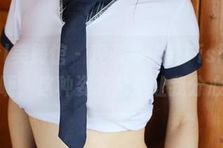 MyGirl美媛馆 – 观看鱼子酱Fish的裸足，呃，这种姿态总是让我分心。