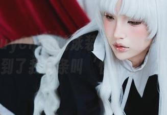 PuyPuyChan的泳装原图，这种海水蓝让我想到了我那条叫‘快乐浪’的泳裤！