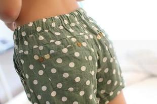 ROSI – 图包时间到了，杨晨晨的美脚让我直想跪下