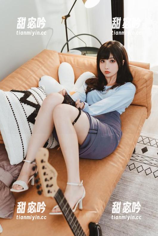 Rioko凉凉子：长腿观察日记，还是腿长人多嘛，哈哈！
