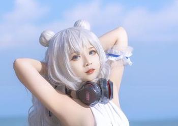 图册来啦!最新的Sayo Momo御姐风,光影交错时让我不自觉地想多看几遍…