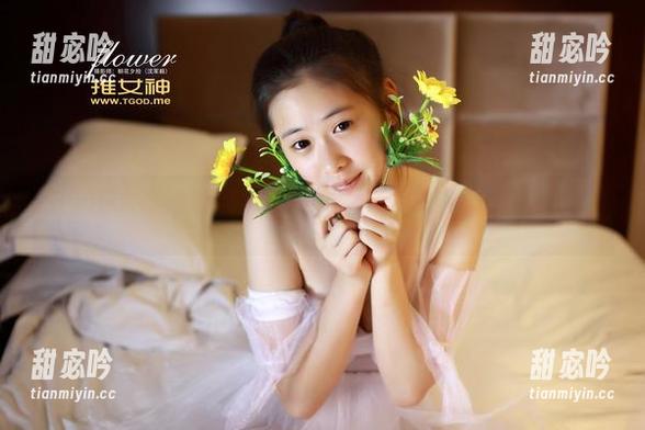 TGOD推女神 - 杨上萱的泳衣写真，在线图，都说比沙滩还热乎。