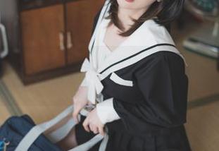 精选！想象中的Uhye(이유혜)棉袜图包，搭配起来，美得让人窒息。