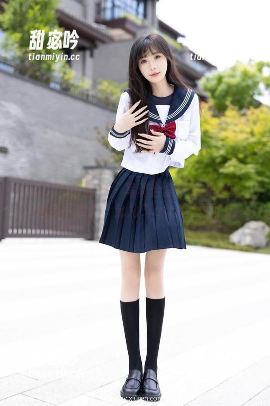 XIAOYU语画界 - 写真合集：这礼服真不适合平常人，允儿Claire真勇敢！