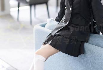 XIAOYU语画界 – 周于希Sandy的毛衣写真：看完想立马买一堆