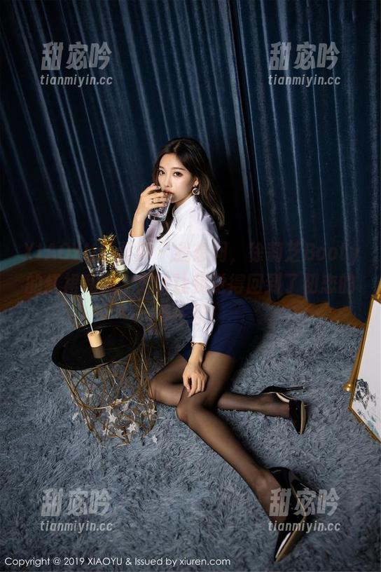XIAOYU语画界-徐莉芝Booty XIAOYU语画界 - 我想问,徐莉芝Booty的红裙私拍,为啥让我觉得回到了初恋的下午茶!