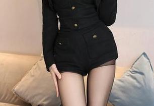 Xiuren秀人网 – sophie余冰的睡衣宅家写真，分享轻松欢愉的一刻