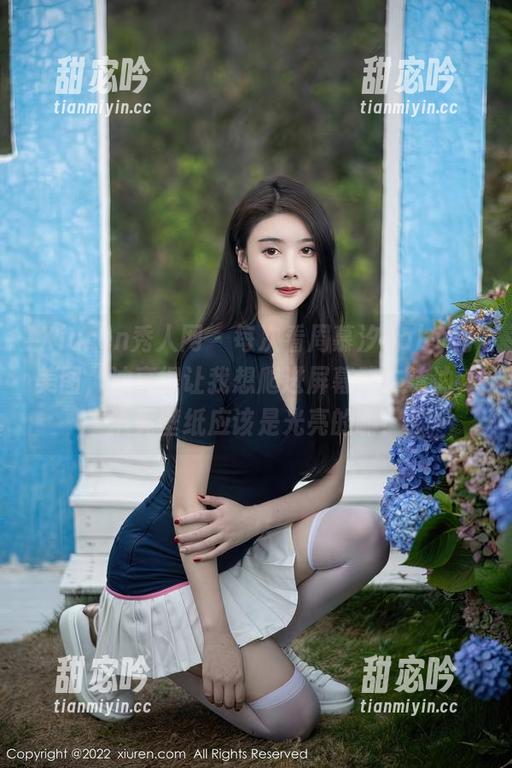 Xiuren秀人网 - 每次看周慕汐baby的美图，油亮得让我想爬进屏幕帮忙抹油，毕竟壁纸应该是光亮的嘛！