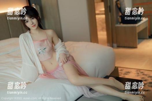 Xiuren秀人网 - 为什么小逗逗的高跟鞋和美图如此心有灵犀？图包来一份！