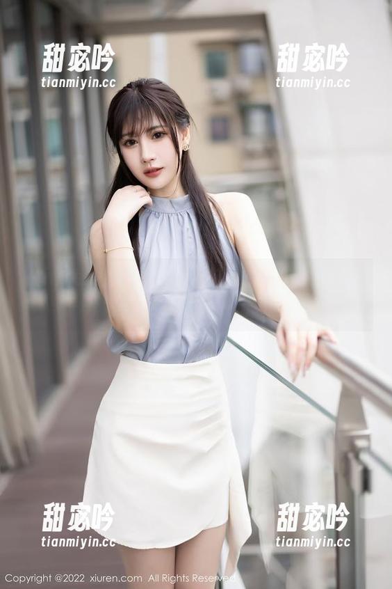 Xiuren秀人网 - 明日花桃桃的厨娘合集：开胃前菜？还是一口气全上？