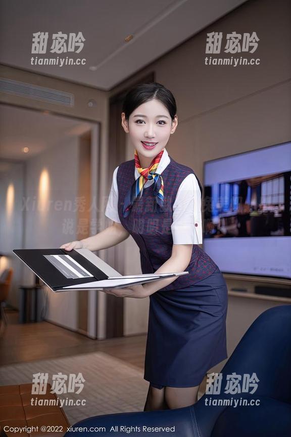 Xiuren秀人网-月野兔美妞 Xiuren秀人网 - 最新款月野兔美妞:别说是学姐,明明是女神啊!