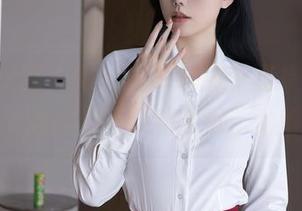 Xiuren秀人网 – 李可儿最新图集，这种女孩她真不要走太近，哈哈