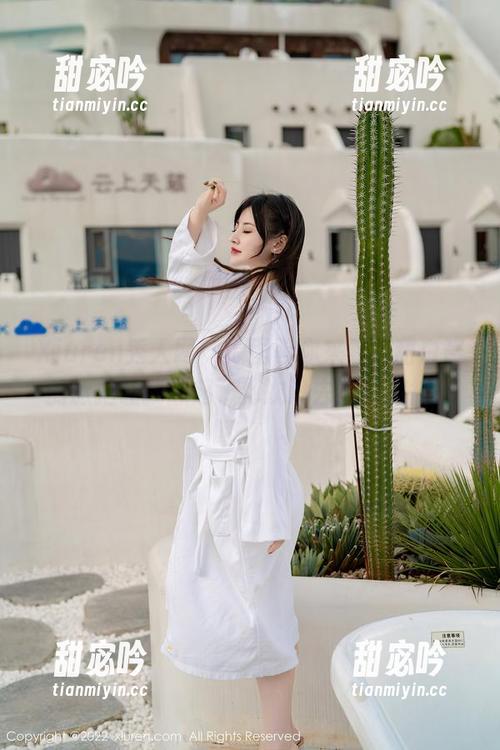 Xiuren秀人网-甜白酱 Xiuren秀人网 - 原图等你来看,甜白酱的旅拍让我想起了那次没去成的旅行…