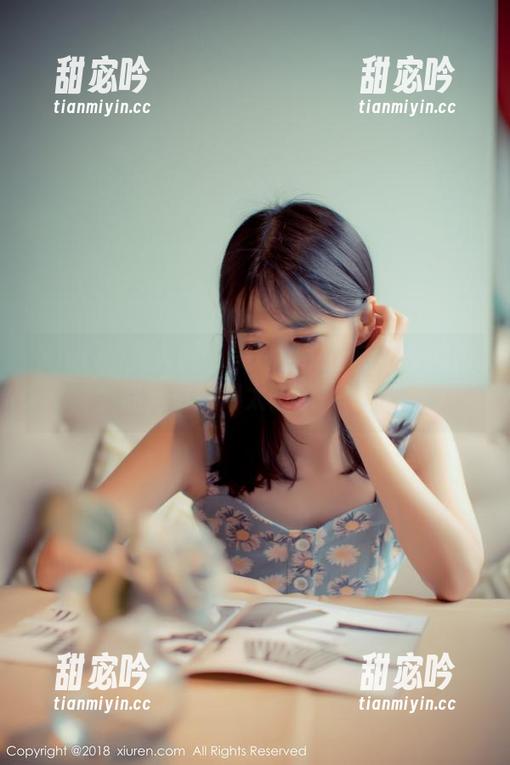 Xiuren秀人网 - 美桃酱又上新了校园作品，更新得太随意，哈哈