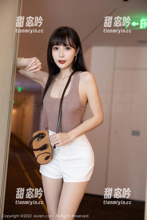 Xiuren秀人网-金妍兮Saki Xiuren秀人网 - 因为有金妍兮Saki的毛衣,冬天也变得不那么冷了!最新照片了解一下!