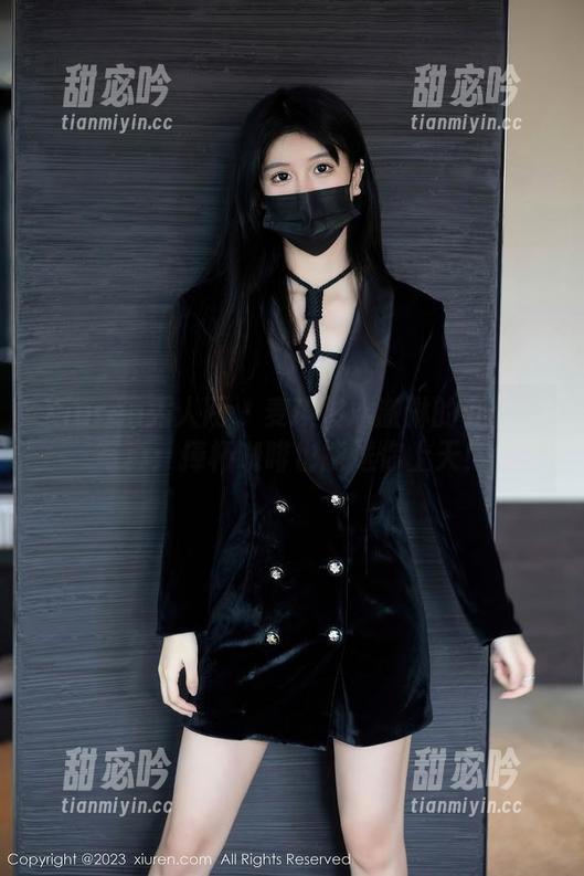 Xiuren秀人网 - 麦琪绫冰激淋的办公室写真：捧杯咖啡也能送你上天！