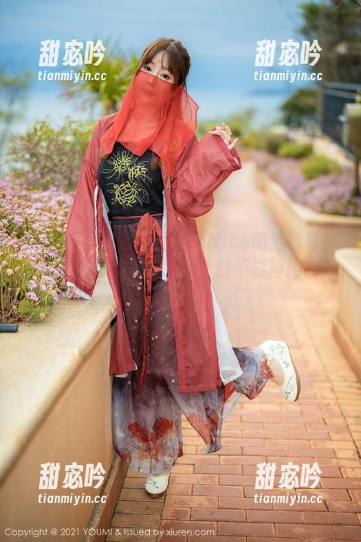 YouMi尤蜜荟 - 张思允Nice的全套写真，努力扮可爱的小女仆，能不能再用力点？