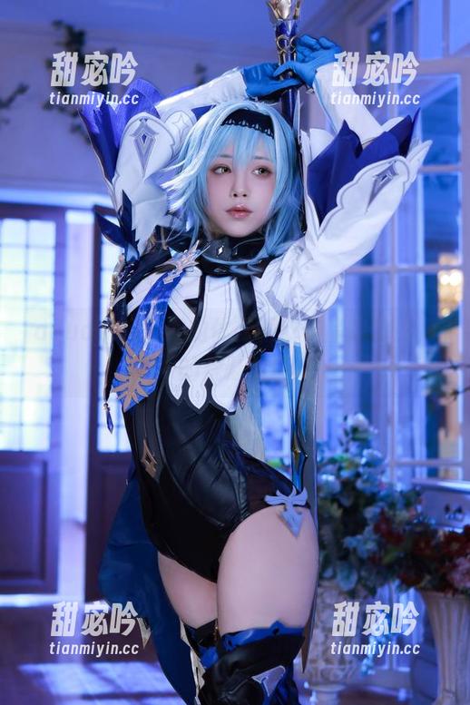 aqua水淼与她的体操服：作品集和资源的荒诞对应