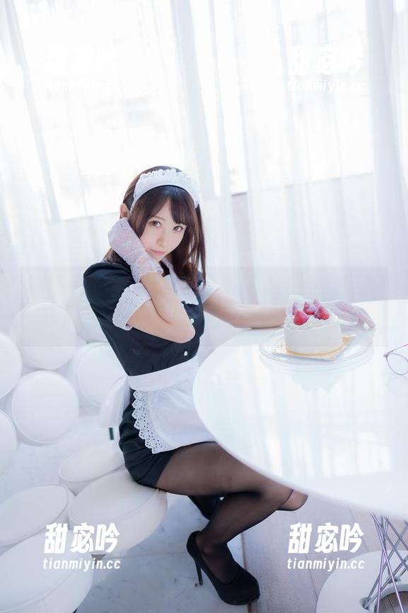 在相部屋与いくみ(育美)一起“观看”写真，记得保留尖叫声！