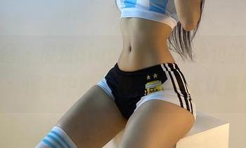 微密圈 – 俏妞qiaoniuTT在海边的“仪式”：图集中的凝视，何必太认真呢？
