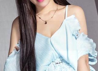 克拉女神 – 手把手教你：汤怡穿体操服的私拍解密图集！