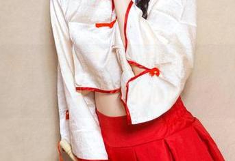 头条女神 – 娜依灵儿的美腿图集，顺便顺一下我的小心脏