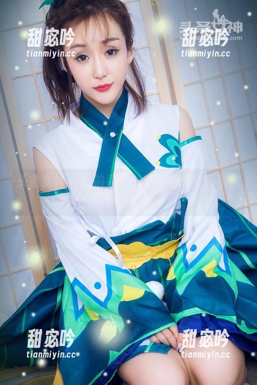 头条女神-申美嫣 头条女神 - 私拍采访:申美嫣与圣诞树的亲密接触