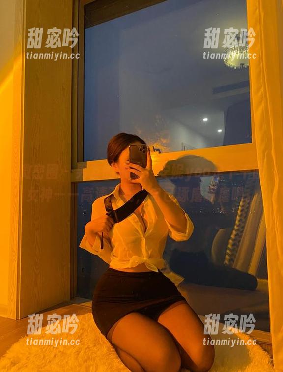 微密圈 - 男友的眼里，安妮yoo是个千面女神——高清下载，自己琢磨琢磨吧。