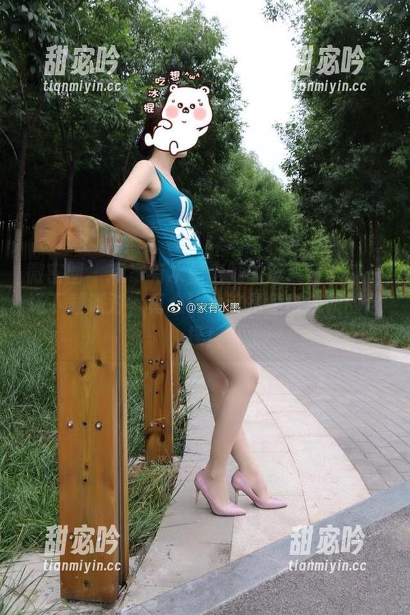 微密圈 - 和家有水墨老师的泳装套图来一场下载派对，真心认为这是值得庆祝的选择！