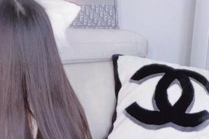 看小小奶瓶儿少女写真,吃下这份原图不会后悔!