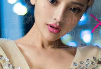 尤果网 – 当飞Angelababy穿上网袜，整个画风都不一样了！她的写真图册真会让人心里一动