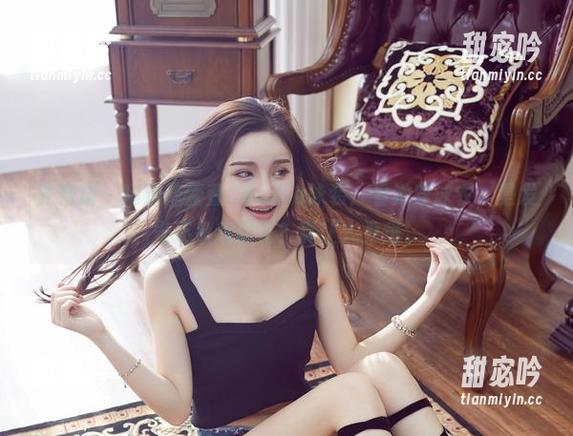尤物馆 - 精选陆萱萱Cecilia泳装：看她穿泳衣，是发光还是我眼花？真让人为难。