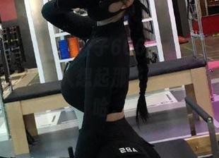 微密圈 – 瞧，左公子666的最新写真，学妹的样子真让人想起那些青涩的岁月，哈哈。