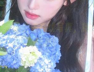 怡子yiii的冰公主在线写真，新一轮冷艳来袭！