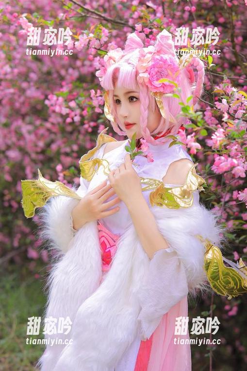 桃暖酱的女友图包，今天想要偷偷欣赏