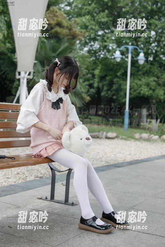 森萝财团 这森萝财团的写真吧,朝露02E4K—随便一看就让人想起那些容易让人浮想联翩的情绪。