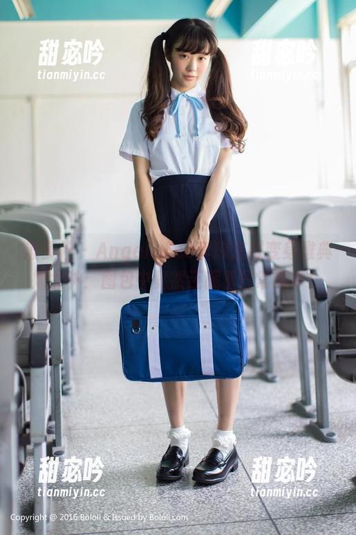 波萝社 - AngelaLee李玲怎样变身雅典娜女神：图包中竟然还藏着日常趣事！