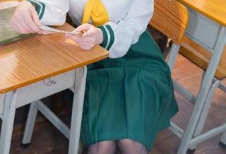 清水由乃在厨房里的新角色——说好的他是厨娘呢，居然还会深情卖萌？