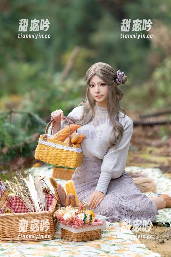 雨夜私房写真里的玉汇yuuhui，她的舞蹈是雨水？