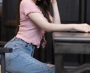 秀人网 – 走过青春的校园，尤妮丝Egg的高清照片把每个角落都拍得清晰透亮！
