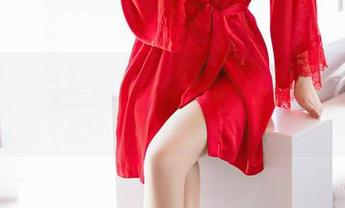 秀人网 – 白甜全套写真：温柔得我差点忘了呼吸
