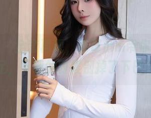 秀人网 – 全套再现，草莓mm带你欣赏美足，下载的时候别掉了下巴！