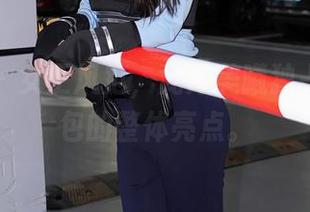 秀人网 – 女王风范，龙泽美曦独占高清图包的整体亮点。